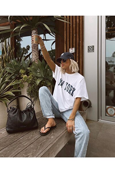 New York Baskılı Oversize Beyaz Tshirt