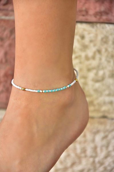 Fox Shoes White Sand Bead Anklet with Turquoise Stones