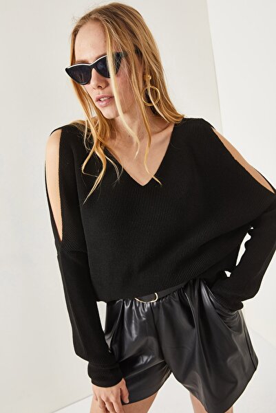 Olalook Dámská černá halenka s výstřihem do V na ramenou, ležérní pletená halenka s nízkým výstřihem BLZ-19002191