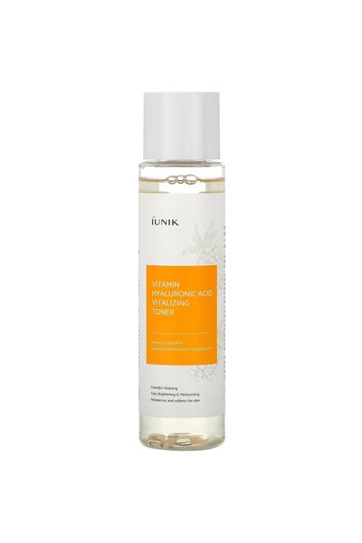 iUNIK iUNIK Vitamin Hyaluronic Acid Vitalizing Toner 200 ml - Illuminating Face Toner