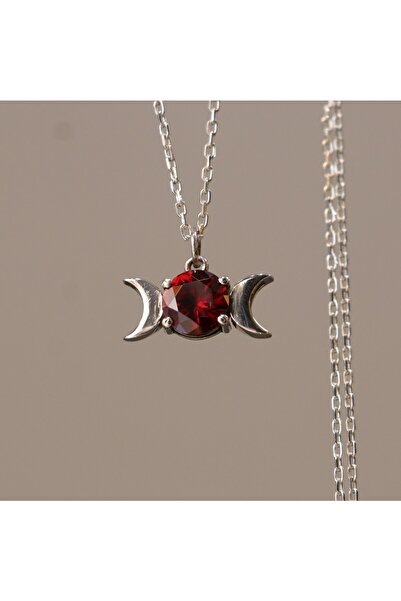 Moko Art Design İki Yanı Ay Şeklinde Garnet Taşlı 925 Gümüş Kolye