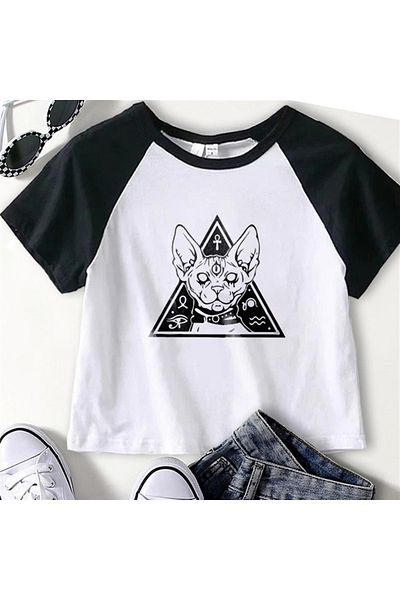 Touz Demonic Cat Printed Raglan Sleeve White Crop