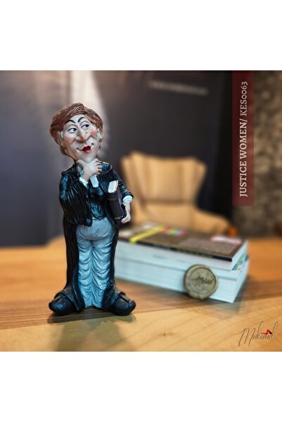 MÜKEMEL Avukat Figürü – Kitap Tutan Benzersiz Reçine Heykel – Hukuk Profesyon...