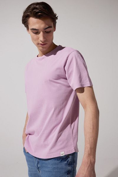 Lee Regular Fit Regular Cut 100% Cotton Crew Neck Pink T-Shirt