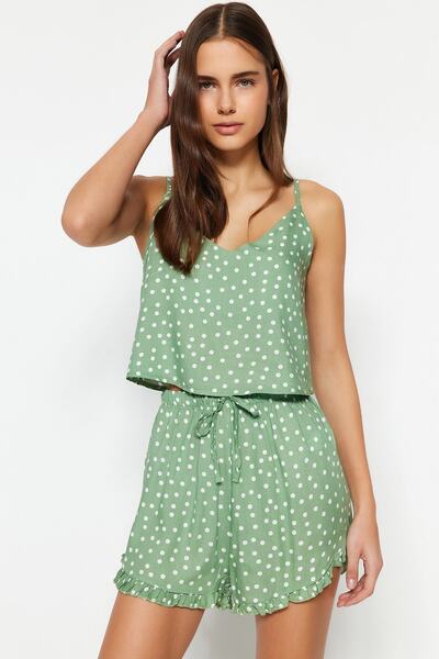 Trendyol Collection Mátový puntíkovaný volán s detailním provazovým popruhem viskózový tkaný pyžamový set THMSS21PT0742