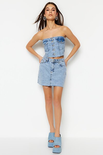 Trendyol Collection Fustă albastră din denim cu talie înaltă, cu detalii cu picior mini TWOSS23ET00114