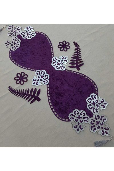 SEHARA Velvet Fantasy Runner, 5 τεμάχια (1 Runner, 4 τεμάχια Coffee Presentation Set) Ασημί σε μωβ