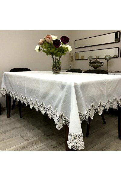 bursa çeyiz Linen Fransız Dantelli Ortası Göbekli Ağır Model Masa Örtüsü