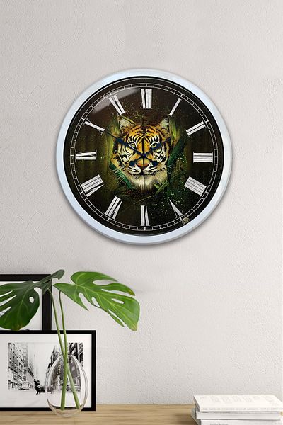Kasva Concept 40 cm White Metal Animal Kingdom Wall Clock