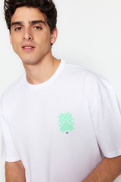 Trendyol Collection Γεωμετρικό εμπριμέ λευκό υπερμεγέθη βαμβακερό μπλουζάκι - TMNSS20TS1036