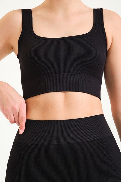 Formeasy Women's Seamless Knitted Ribbed Thick Strap Ribbed Sports Bustier 9002