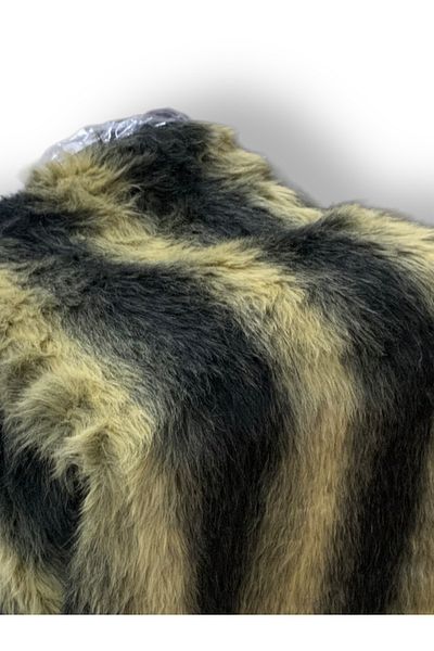 PLUSH STUDIO Zp Long Shaggy, Εισαγόμενο Λούτρινο Ύφασμα με σχέδιο λύκου 100x150cm