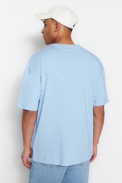 Trendyol Collection Unisex světle modré oversize tričko s potiskem – TMNSS23TS00089