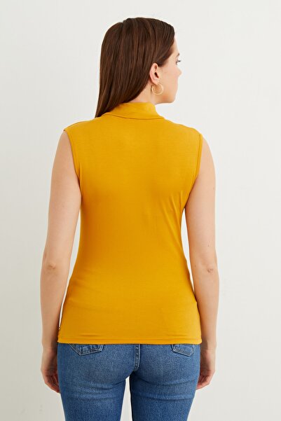 Bipantolon Women's Mustard Sleeveless Blouse