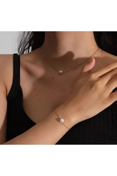 Monalisa Women's Pearl Necklace and Bracelet Two Together