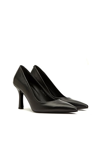 Dıvarese Siyah Deri Stiletto