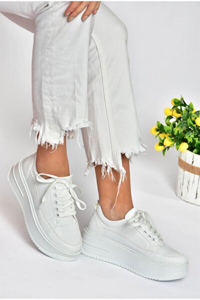 Fox Shoes P274117509 Bílé dámské sportovní boty s vysokou podrážkou tenisky