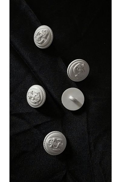 Ozpas White Anchor Detail Footed Button 2cm 1 Pack 10 Pieces