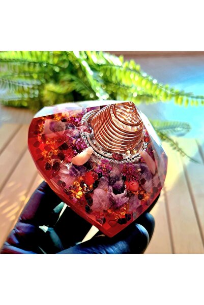 Singincraft كتلة أورجونيت على شكل قلب مقطوعة بالوجه مع روبي - هرم أورجونيت (م...