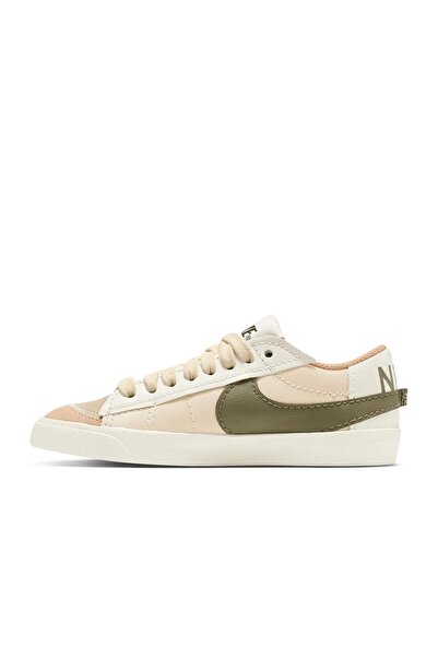 Nike Women's W Blazer Low 77 Jumbo Shoes