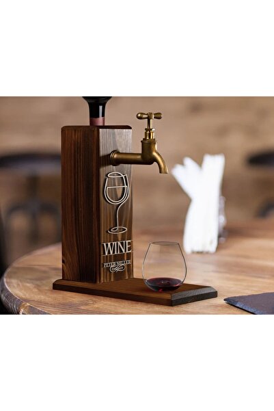 Bk Gift Kişiye Özel Kabartma Isimli Musluklu Ceviz Ahşap Standı, Şarap Çeşmes...