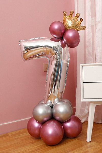 Parti Station 7 Years Old Chrome Pink-Silver Colors Gold Crown Balloon Set