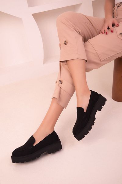 SOHO Black Suede Women's Casual Shoes 17853