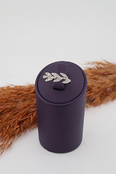 By Zeyna Aksesuar خاتم على شكل ورقة زركون غير مرقمة قابل للتعديل