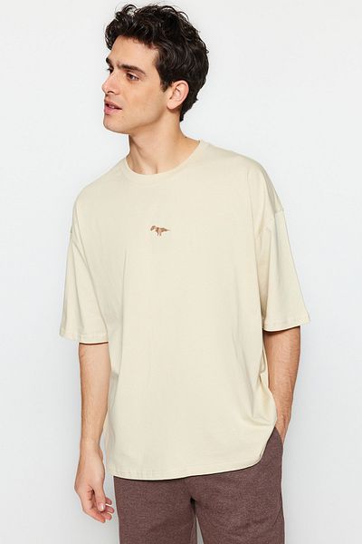 Trendyol Collection Übergroßes T-Shirt mit besticktem Dinosaurier-Stein – Rundhalsausschnitt, kurze Ärmel – TMNSS23TS00243