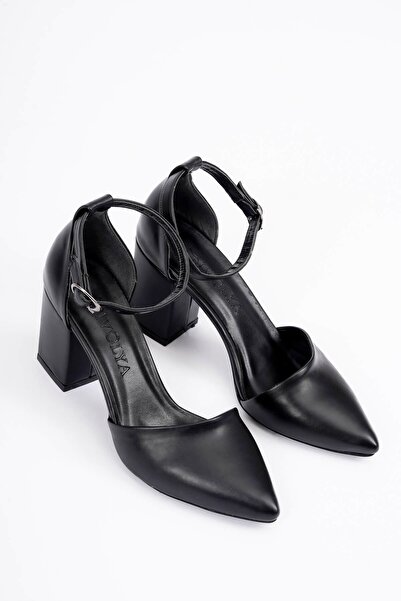DİVOLYA Flora Black Ankle Strap Heeled Shoes