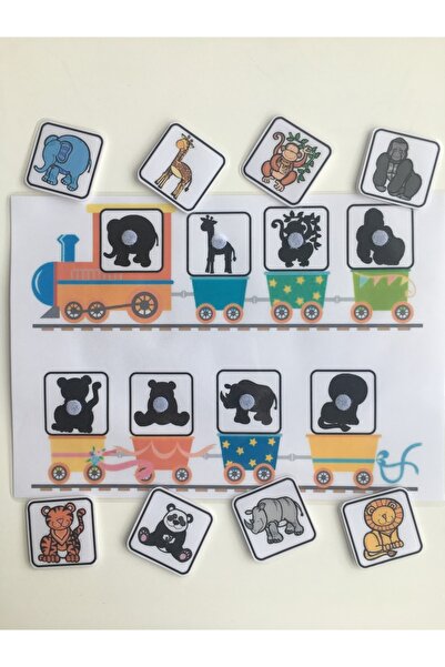 Etkinlik ve çocuk أصدقائنا اللطيفون في القطار