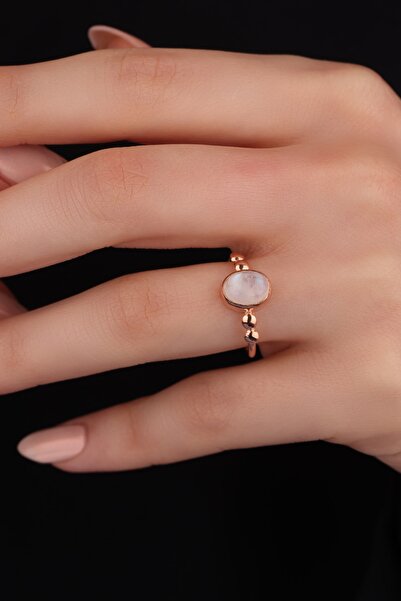 By Atölye Doğal Ay Taşı Gümüş Yüzük