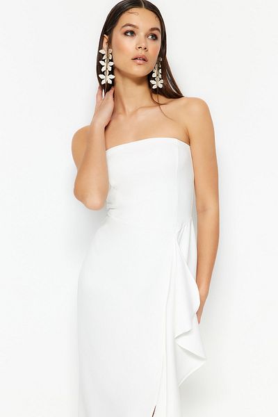 Trendyol Collection Νυφικό υφασμένο με επένδυση εκρού/Nikah μακρύ βραδινό φόρεμα TPRSS23AE00132