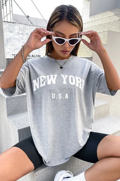 MODAGEN Dámské oversize tričko pohodlného střihu Grimelange New York s potiskem