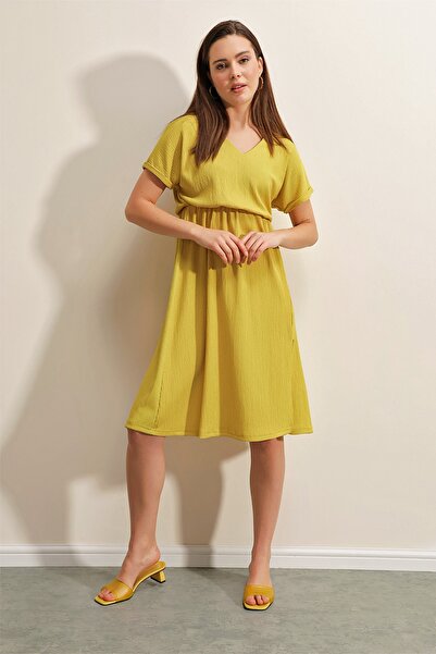 Bigdart 2378 V-Neck Slit Knitted Dress - Yellow