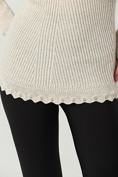 VEGENZE Women's Beige Sleeve and Collar Lace Ruffle Detail Half Fisherman Knitwear Sweater