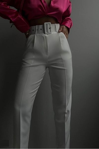 lovebox Women's White Belt Detailed Carrot Cut Pants 23S01007