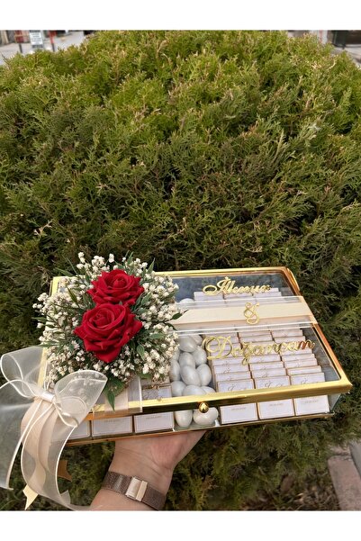 hayırlı işler Cam Kutulu Kadife Güllü Kız Isteme Çiçeği 100lü