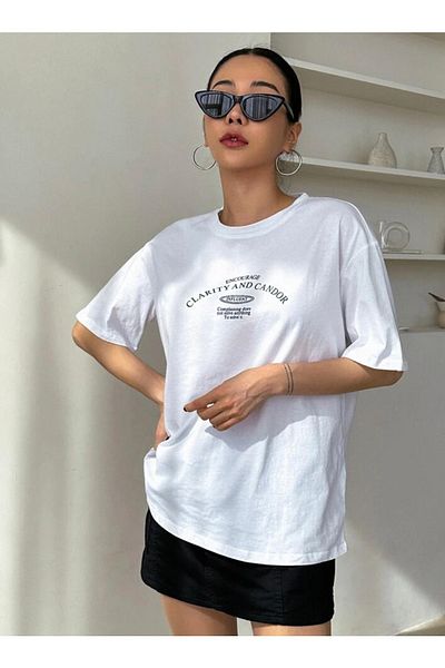 AFROGİYİM Γυναικείο μπλουζάκι Clarity And Candor Printed Oversize