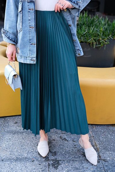 LOCCO Women's Leather Look Elastic Waist Long Pleated Skirt Emerald Green