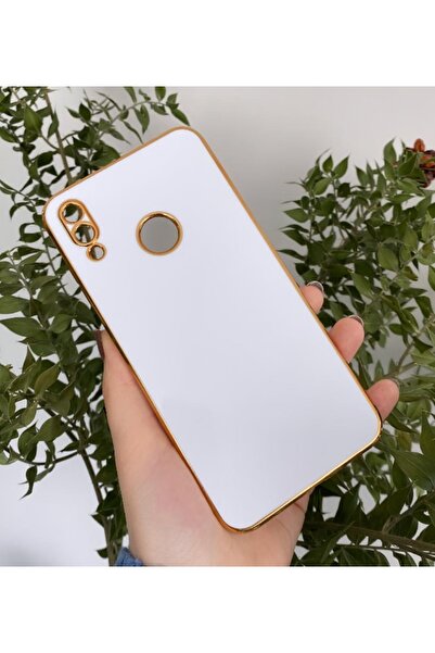 Aksesuarda Moda حافظة هواوي Y7 2019 متوافقة مع القطع بالليزر باللون الذهبي