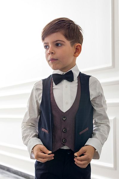 Nexactive 5-Piece Bow Tie Suit for Children and Teens - Graduation, Prom, Holiday and Wedding Groom Suit Nx-