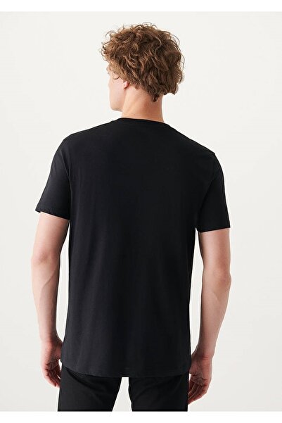 Mavi Logo Baskılı Kırmızı Tişört Slim Fit 065781