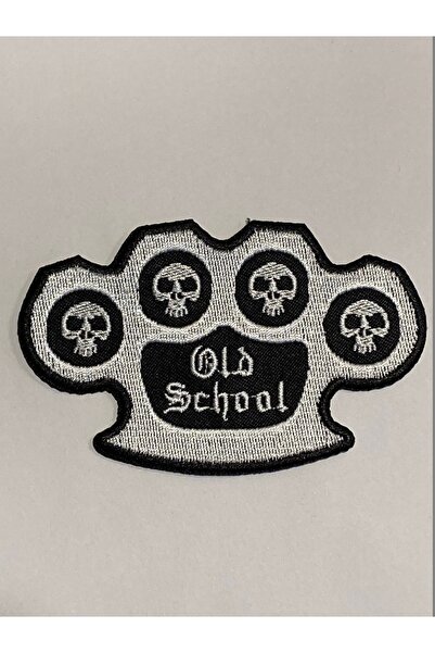 StüdyoÜmitTişört رقعة جمجمة للمدرسة القديمة، رقعة جينز - 9 سم × 6 سم