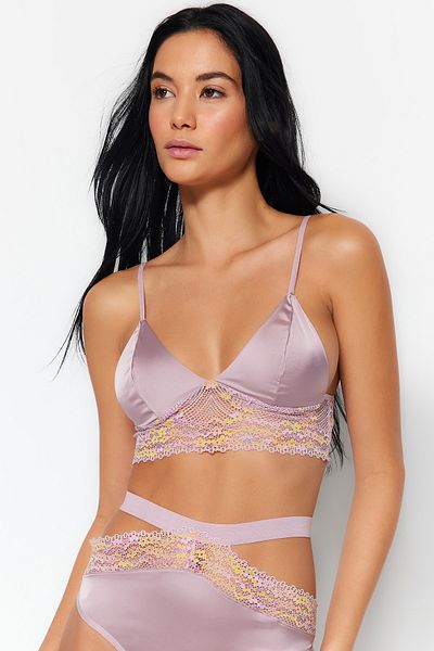 Trendyol Collection Mehrfarbiges Strickunterwäsche-Set aus Satin-Spitze mit Seilträgern – THMSS23CC00094