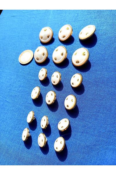yörük tuhafiye White, mother-of-pearl, Gold Metalized Ornamented Button, 2.5 Cm Large 18 Pieces. Coat, Top Coat, Jacket Button No.15