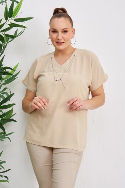 RMG Kolye Detaylı Büyük Beden Bluz