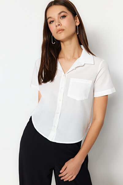 Trendyol Collection Ecru rövid ujjú szőtt ing TWOSS23GO00436