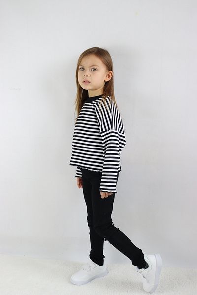 le petit sole Girl's Zebra Striped Camisole Top and Bottom Set