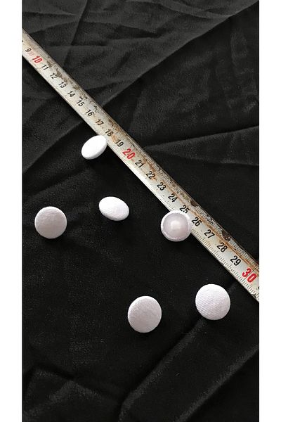 Ozpas White Cloth Detail Footed Button 17mm 10pcs